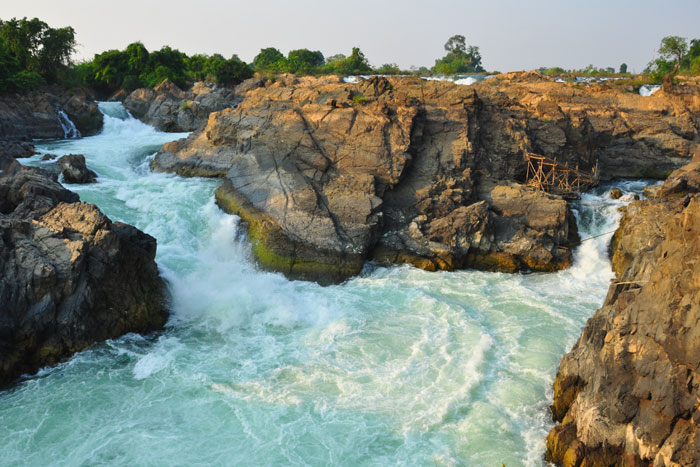 Li Phi Falls (Tat Somphamit)